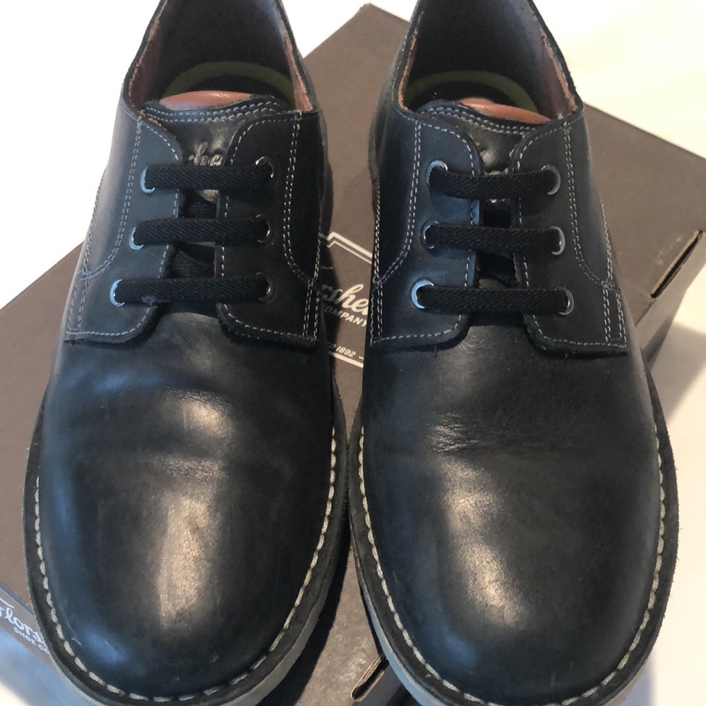 Boys Florsheim black leather dress shoes